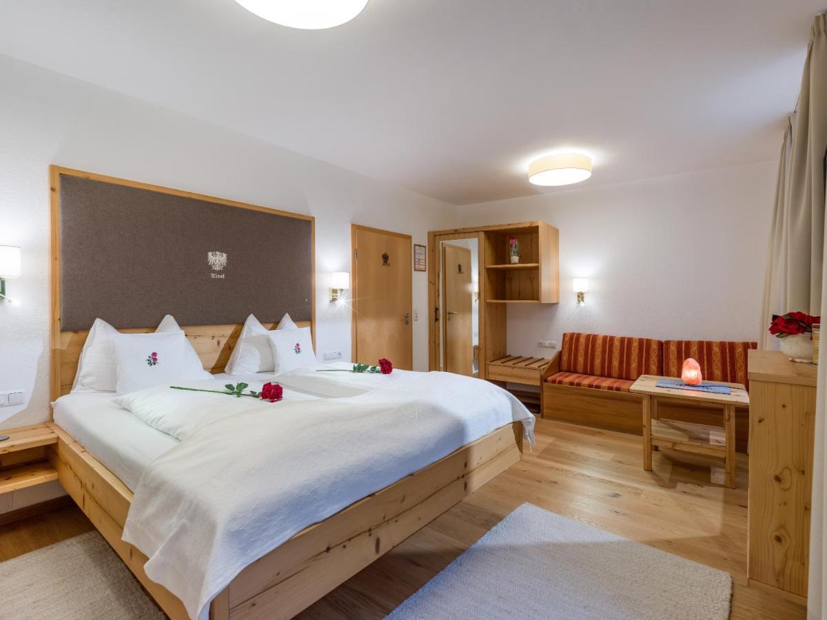 Gartenhotel Rosenhof Bei Kitzbuehel Oberndorf in Tirol Exterior photo